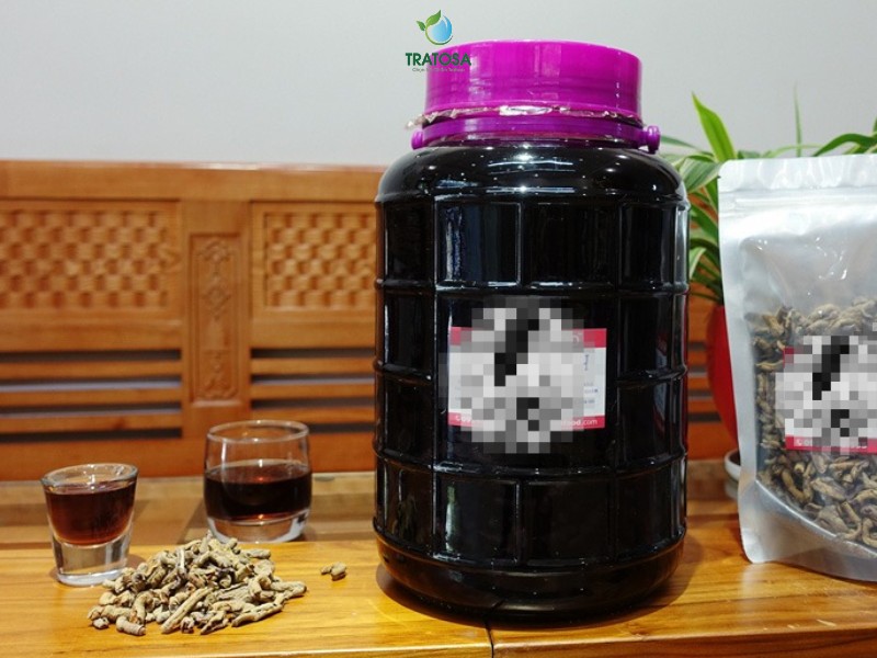 Ba kích có tác dụng gì? Những lợi ích khi uống trà ba kích bổ thận, tăng cường sinh lý Rượu ba kích giúp bổ thận tráng dương