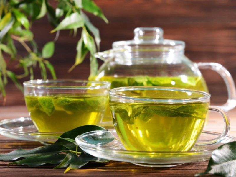 Bệnh Tiểu Đường Uống Nước Gì Tốt? Những Thức Uống Nên Ưu Tiên Khi Kiểm Soát Đường Huyết Trà xanh nguyên chất không thêm đường hoặc sữa