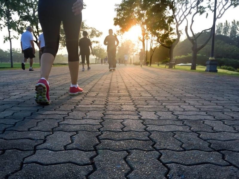 Đi bộ đúng cách cho người bệnh tiểu đường giúp duy trì vận động