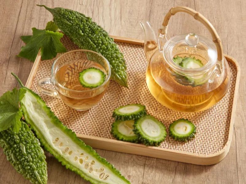 Trà Thảo Mộc Cho Người Bị Tiểu Đường Nên Uống Loại Nào Để Hỗ Trợ Giảm Đường Huyết? Trà khổ qua không đường pha từ khổ qua tươi
