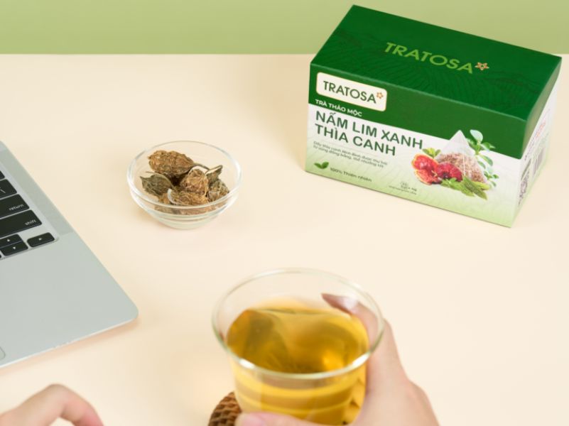 Trà Thảo Mộc Cho Người Bị Tiểu Đường Nên Uống Loại Nào Để Hỗ Trợ Giảm Đường Huyết? Sản phẩm trà thảo mộc nấm lim xanh thìa canh TRATOSA