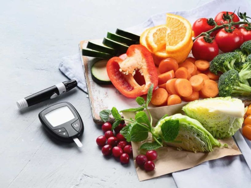 Người cao tuổi bị tiểu đường nên ăn gì? Cách lên bữa ăn đủ chất, dễ áp dụng nguoi cao tuoi bi tieu duong nen an gi 4