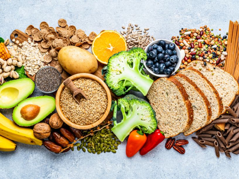 Tiểu đường type 2 nên ăn gì? Gợi ý thực đơn dễ áp dụng Ngũ cốc nguyên hạt, rau và thực phẩm giàu chất xơ cho người tiểu đường type 2