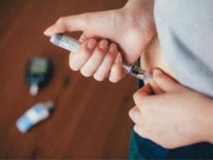 tiểu đường type 2 có cần tiêm insulin không
